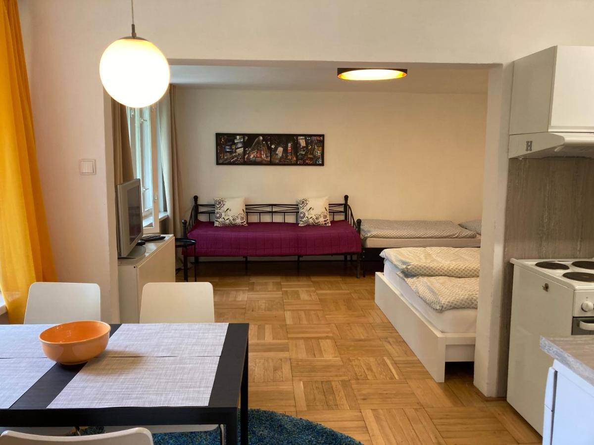 Zahradní domek v Poděbradech Poděbrady Exteriér fotografie