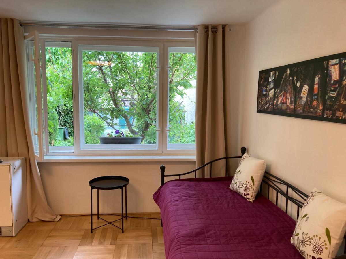 Zahradní domek v Poděbradech Poděbrady Exteriér fotografie